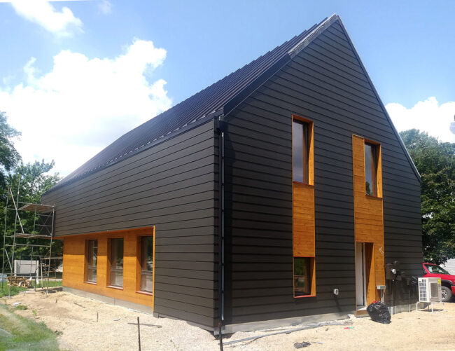 PH01BRK SE exterior view