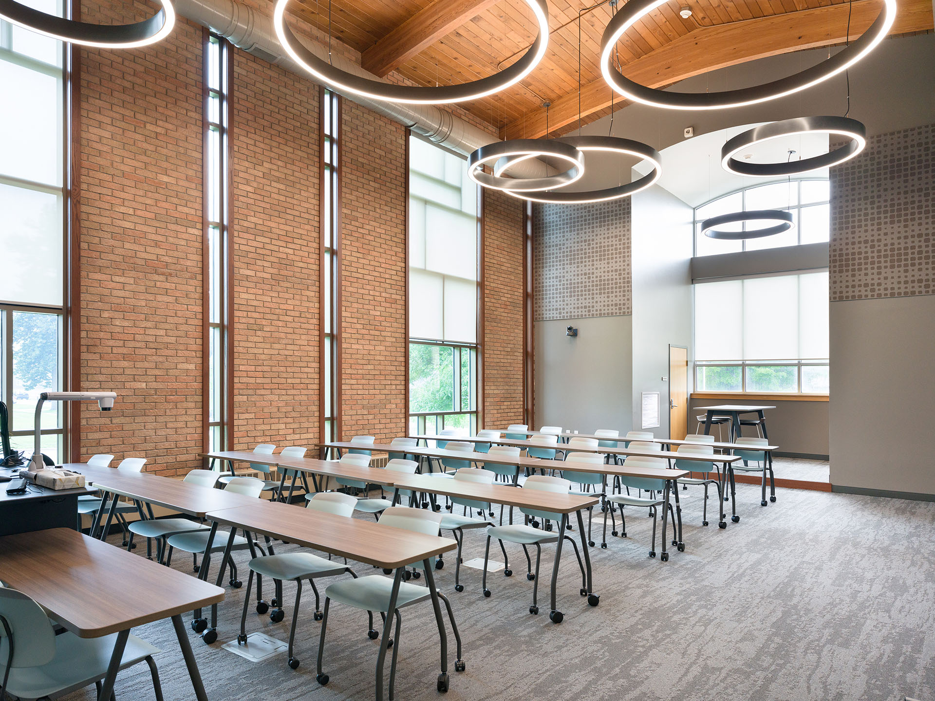 SDSU_Thompson-Center_Active-Learning-Classroom